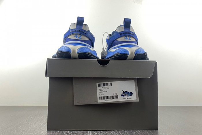 Balenciaga CARGO 23ss 231 784341 W2MV3 2325