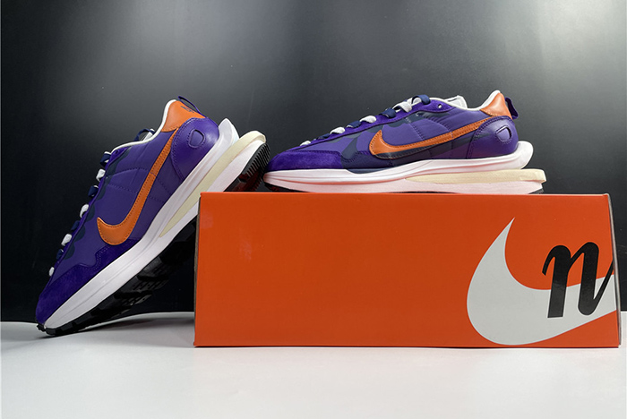 sacai x Nike VaporWaffle 3.0 Dark Iris DD1875-500