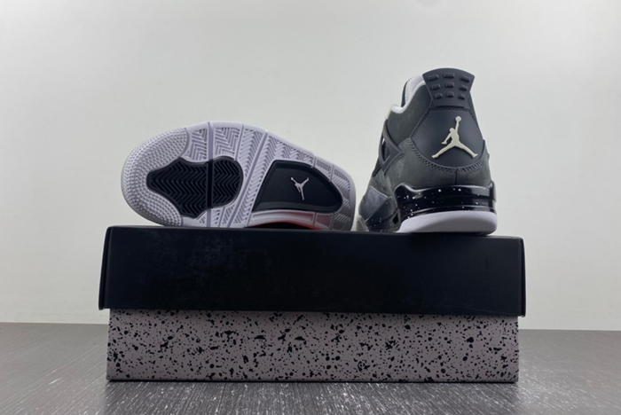 Jordan 4 Retro Fear Pack Men