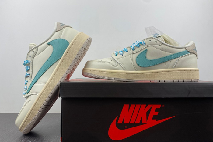 Travis Scott x Air Jordan 1 Low   DM7866-102