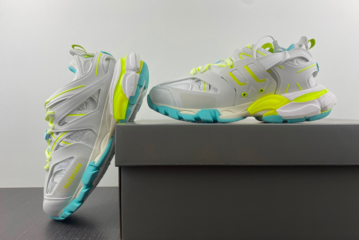 Balenciaga 3.0 Track Sneaker 542436 W3AC6 9704