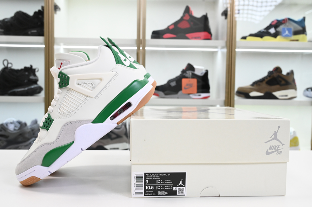 Jordan 4 Retro SB Pine Green - DR5415-103