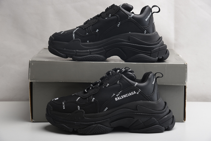 Balenciaga Triple S Black Sneaker 524039-W06E2-2020