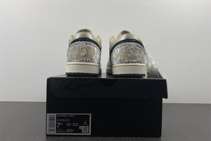 AIR JORDAN 1 LOW SE DV1762-001