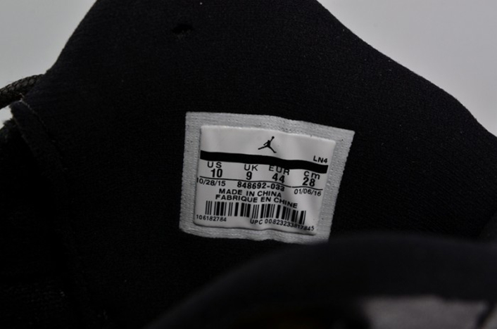 AIR JORDAN 12 RETRO "WINGS" black/ metallic gold-white mens 848692-033