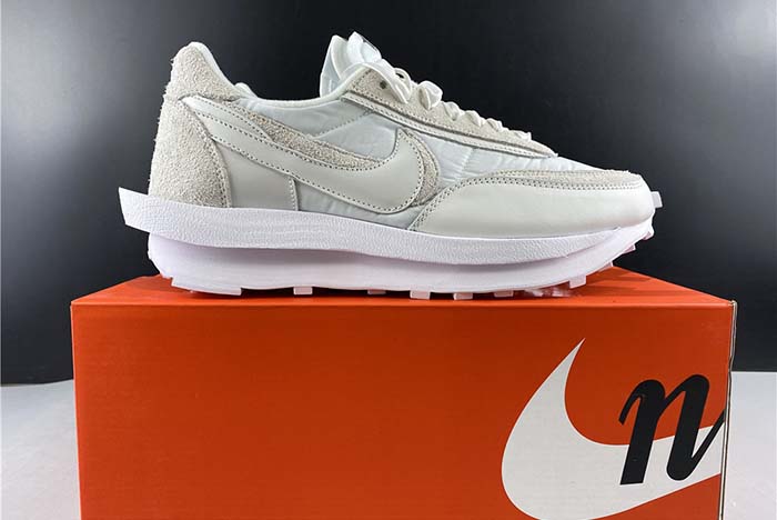 NIKE SACAI NIKE LDWAFFLE WHITE NYLON WHITE BV0073-101
