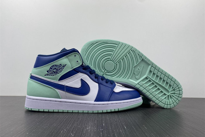 AJ1 AIR JORDAN 1 MID  " Blue Mint "554724-413