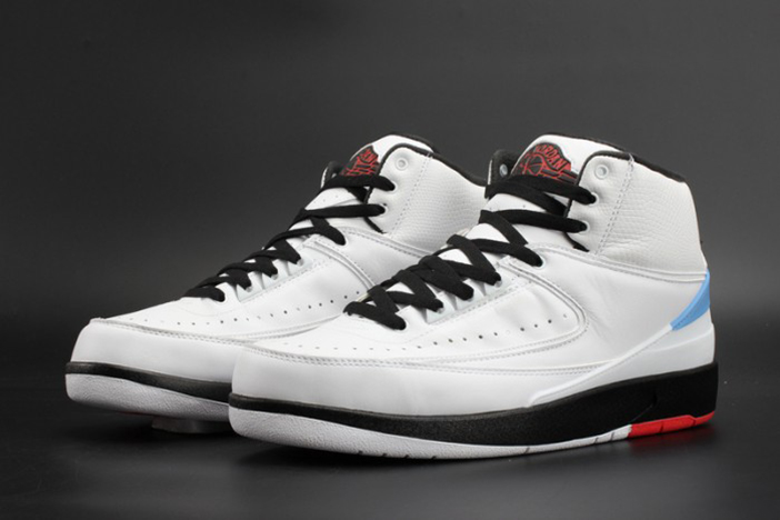 AIR JORDAN 2 RETRO UNC"Alumni" mens 917360-105