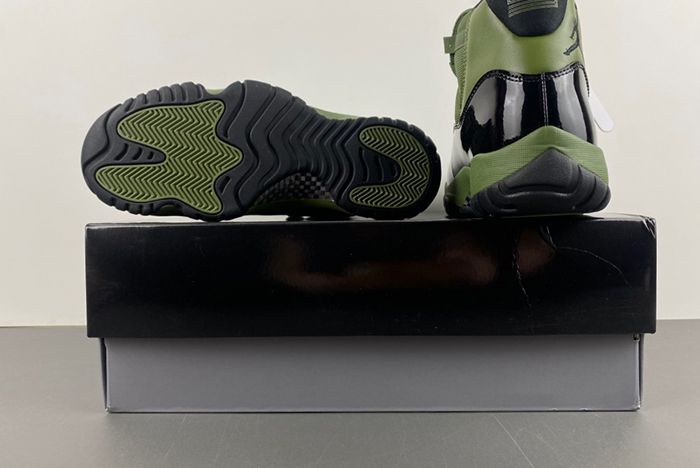 Air Jordan 11 navy green CT8012-300