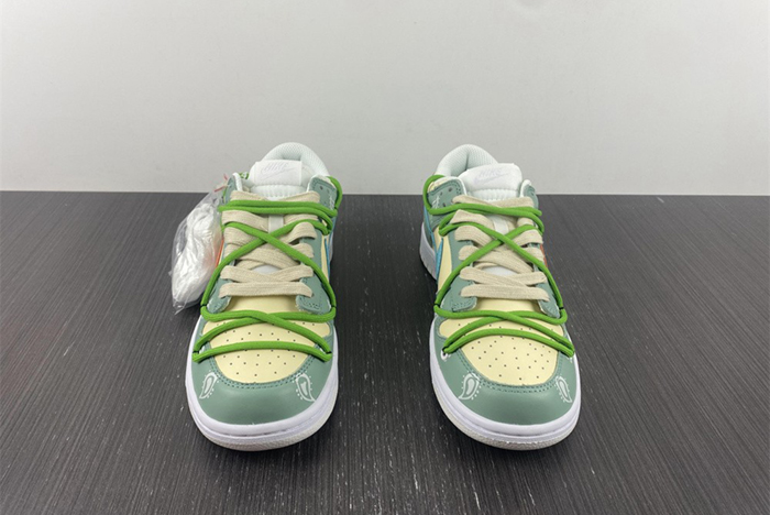 Nike Dunk Low DH9765-100