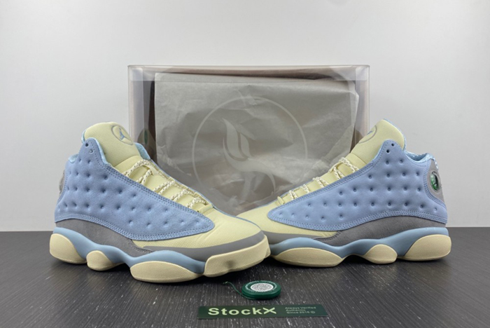 Air Jordan 13+SOLEFLY*AIR Jordan 13 DX5763-100