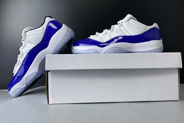 Air Jordan 11 Low WMNS “Concord” AH7860-100