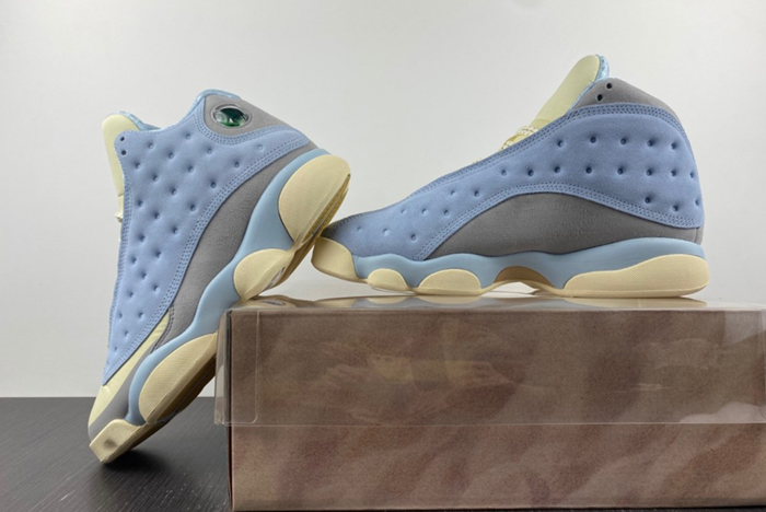 Air Jordan 13+SOLEFLY*AIR Jordan 13 DX5763-100