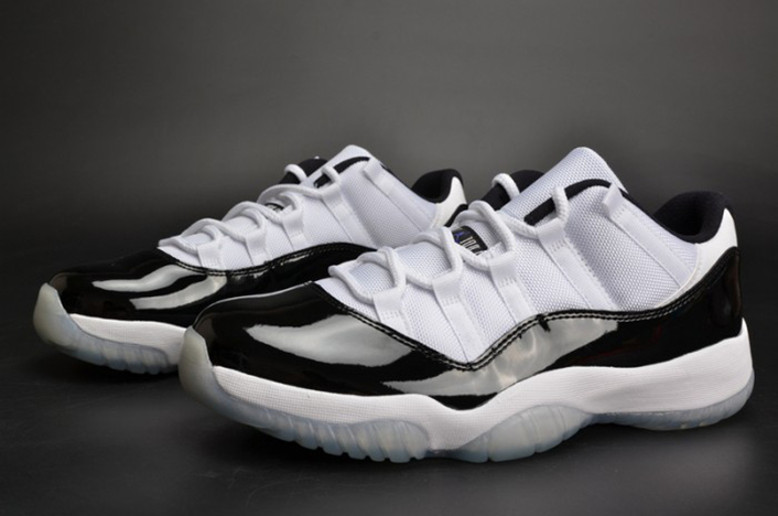 AIR JORDAN 11 RETRO LOW