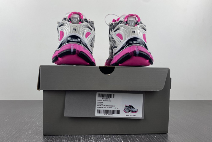 BALENCIAGA -Runner 7.0 in neon pink, black, grey and black mesh and nylon 677402 W3RBW 9155