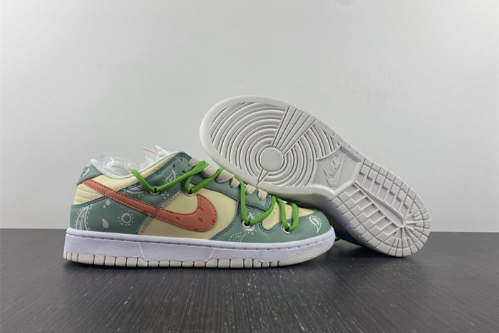 Nike Dunk Low DH9765-100