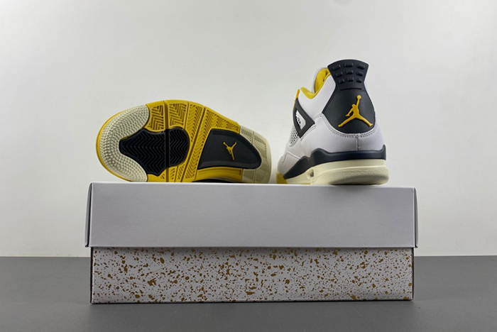 Air Jordan 4 WMNS ‘Vivid Sulfur
