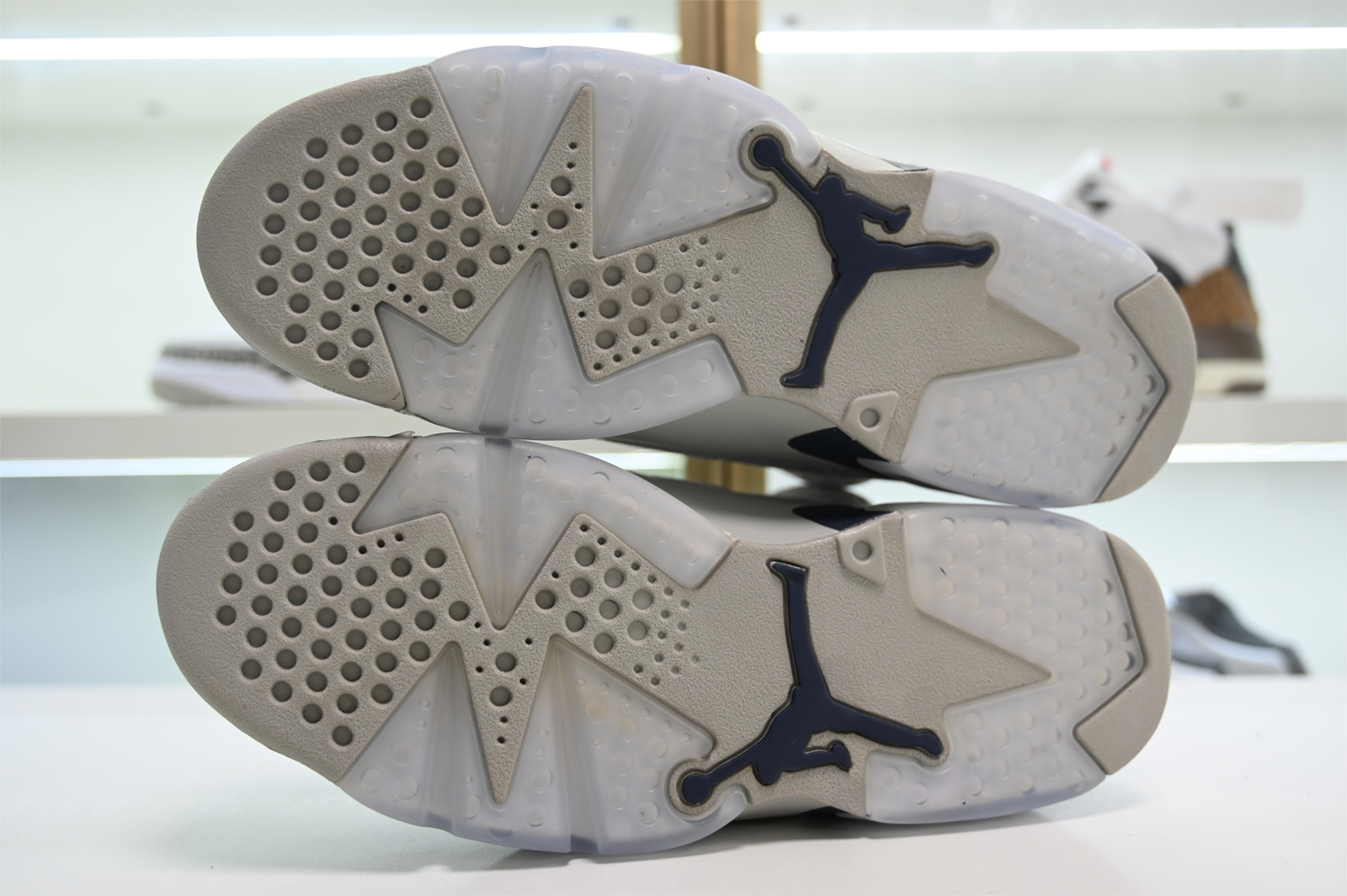 Air Jordan 6 “Georgetown“  CT8529-012