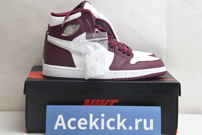 Air Jordan 1 High OG Volt Gold 555088-611