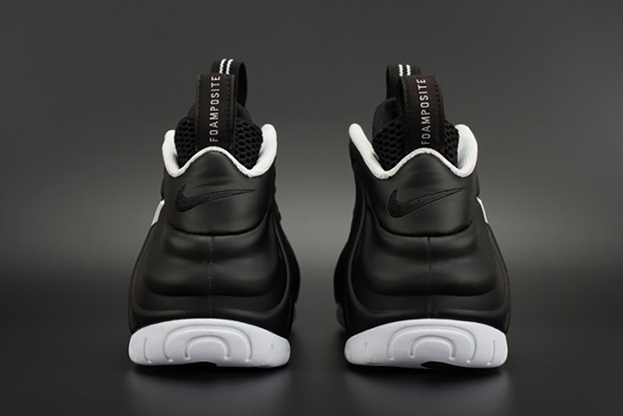 Nike Air Foamposite Pro "Dr. Doom" Black/White 624041-006