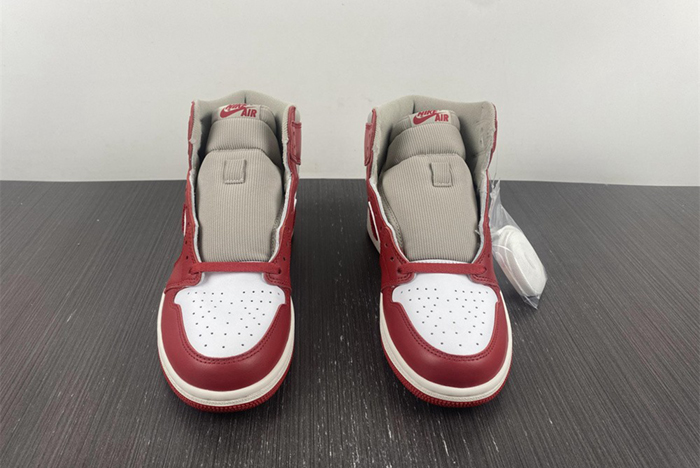 Air Jordan 1 High OG WMNS “Newstalgia DJ4891-061