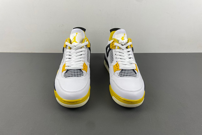 Air Jordan 4 WMNS ‘Vivid Sulfur