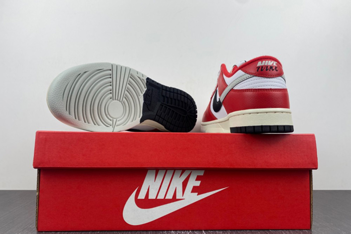 Nike Dunk Low Chicago Split - DZ2536-600