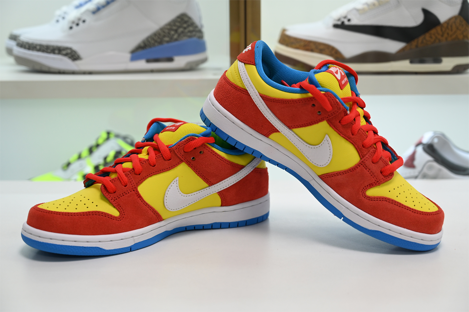 Nike SB Dunk Low “Bart Simpson” BQ6817-602