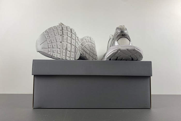 BALENCIAGA -PHANTOM SNEAKER silver 734731 W3XL5 9049