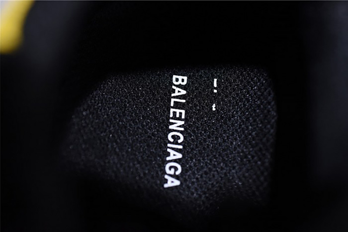 Balenciaga Triple-S Sneaker 2.0 52403 W09T 212