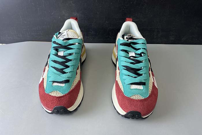 NIKE LDWAFFLE/SACAI CI9928 301