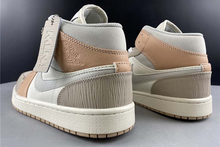 Air Jordan 1 Mid Air Jordan 1 CV3044-100