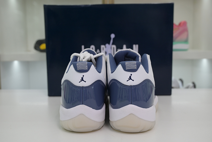 Jordan 11 Retro Low Midnight Navy FV5104-104