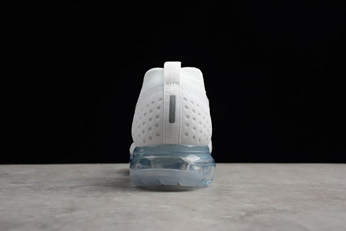 Nike Mens Air VaporMax Flyknit 2.0 Triple White 942842-100