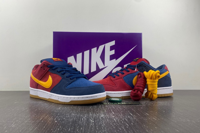 Nike SB Dunk Low Barcelona Men