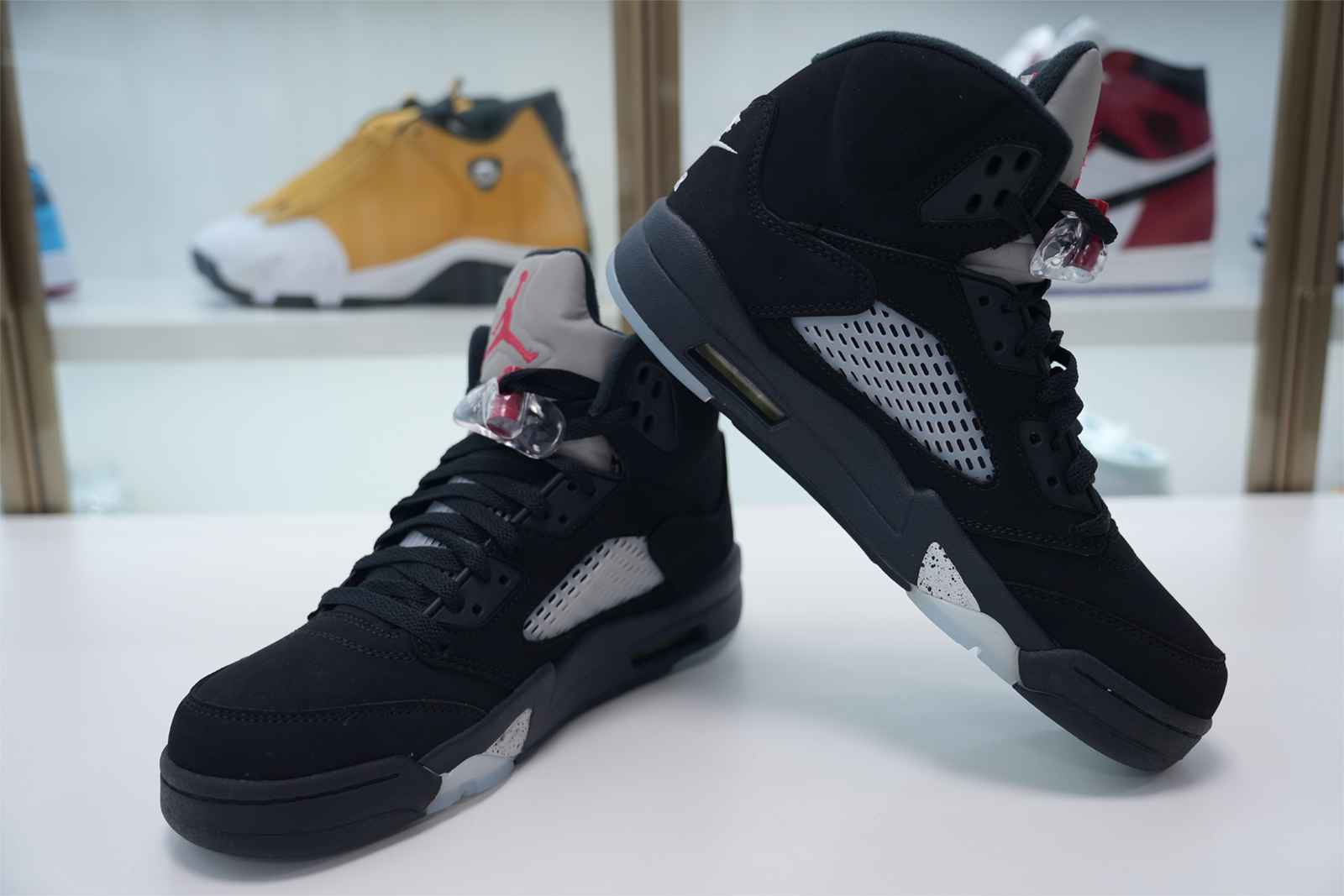 Air Jordan 5 AJ5 Retro Black Metallic 845035-003