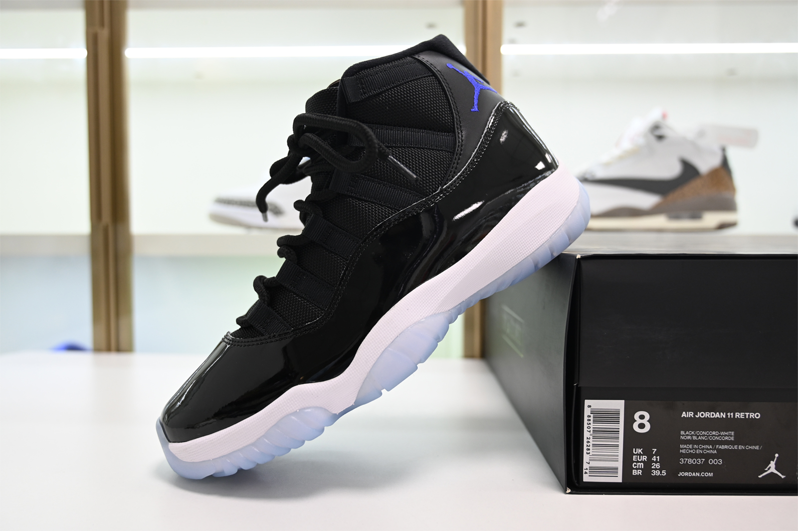 Jordan 11 Retro Space Jam (2016) - 378037-003