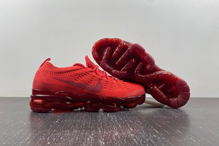 Nike Air VaporMax 2023 Flyknit Triple Red Men