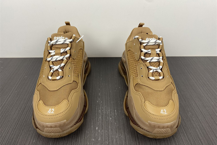 Balenciaga Triple S Black Sneaker 541624 W2GA1 2706