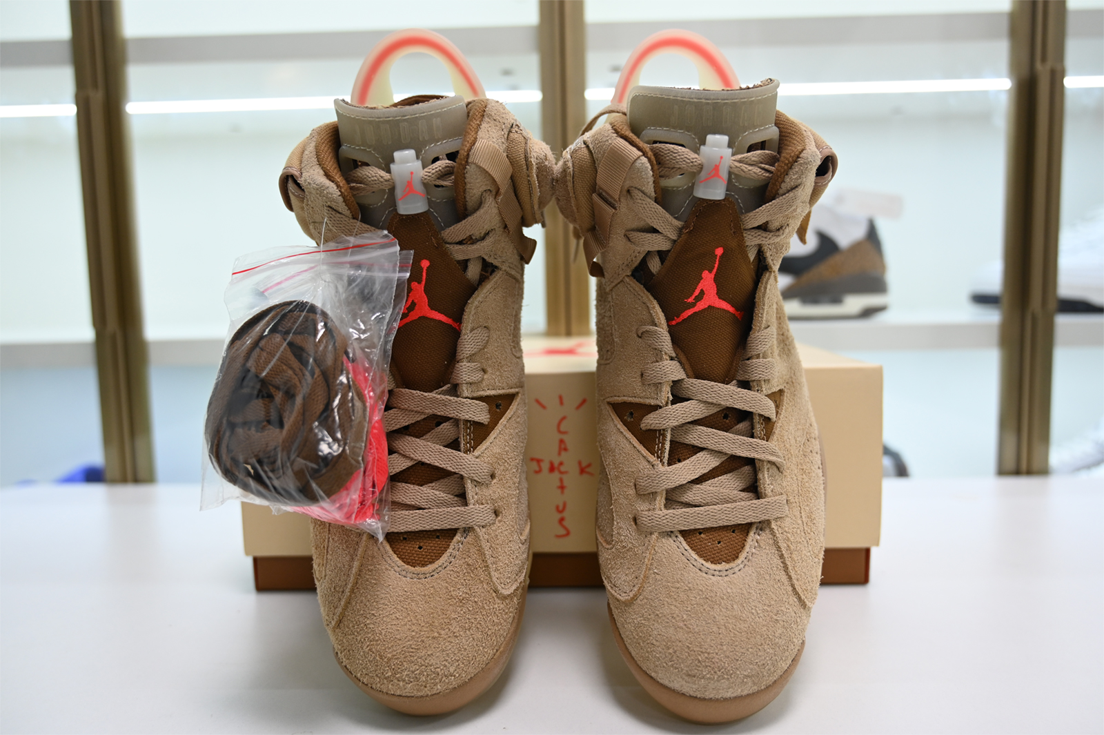 Jordan 6 Retro Travis Scott British Khaki DH0690-200