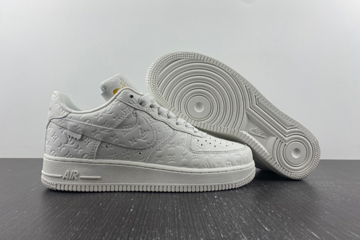 Nike Air Force 1 AF & L**V
