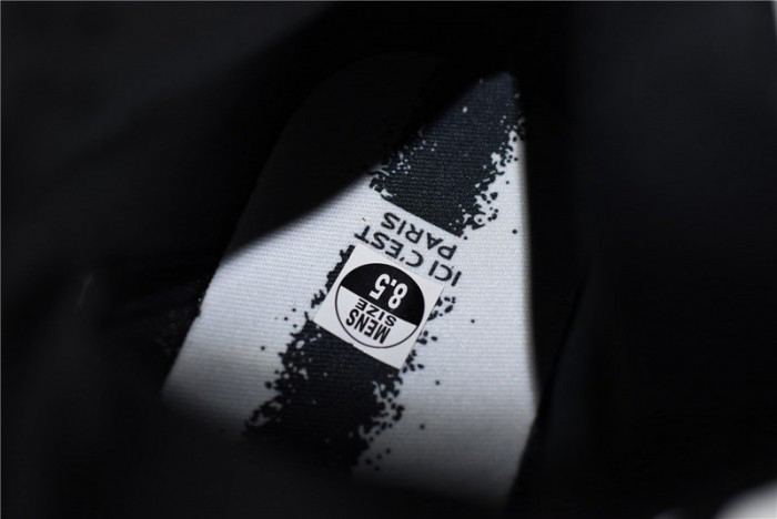 Paris Saint-Germain x Air Jordan 5 Retro - Air Jordan - AV9175-001