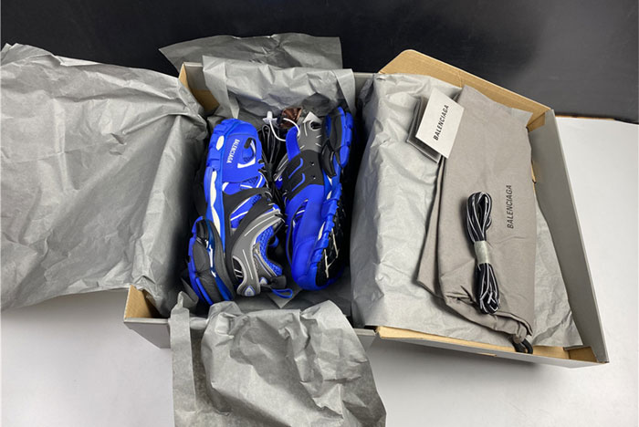 Balenciaga TRACK SNEAKER 542436 W3AC1 2047