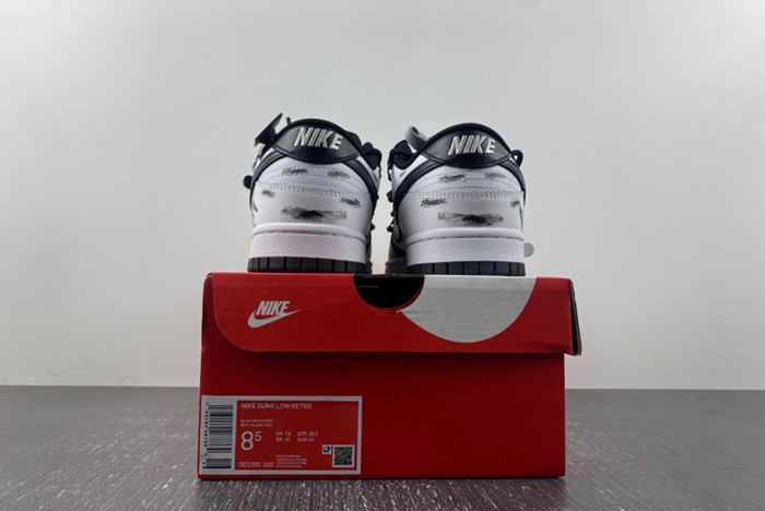 Nike SB DUNK LOW RETRO Strap co-branded Panda DD1391-100