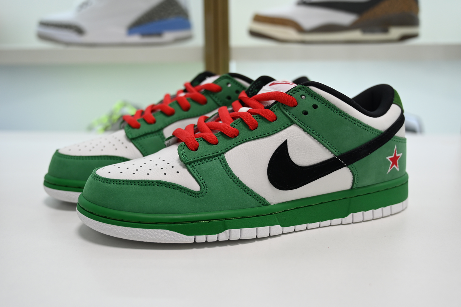 NIKE DUNK LOW PRO SE CLASSIC GREEN 304292-302