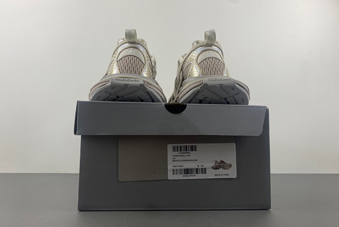 Balenciaga Phantom Sneaker 3XL 778698 W3XLL 9191