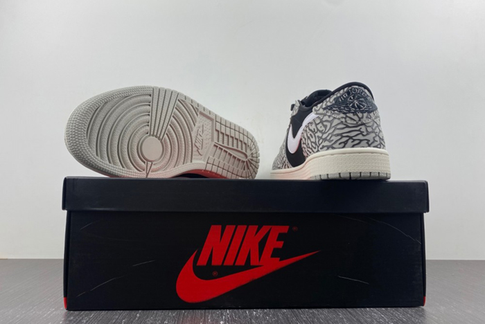 Jordan 1 Retro Low OG Black Cement - CZ0790-001