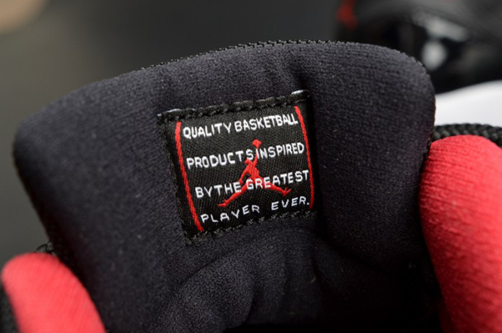 AIR JORDAN 11 RETRO LOW