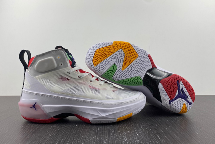Air Jordan 37 “Hare” DD6958-160
