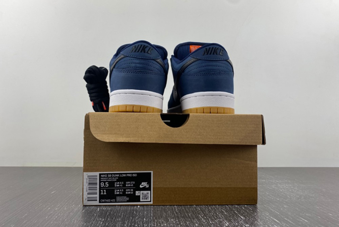 Nike SB Dunk Low Navy Black Gum Men